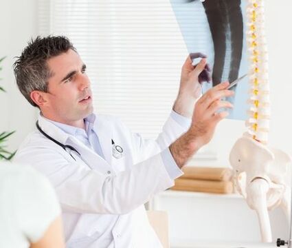 Na základě rentgenového vyšetření bude lékař schopen diagnostikovat osteochondrózu.